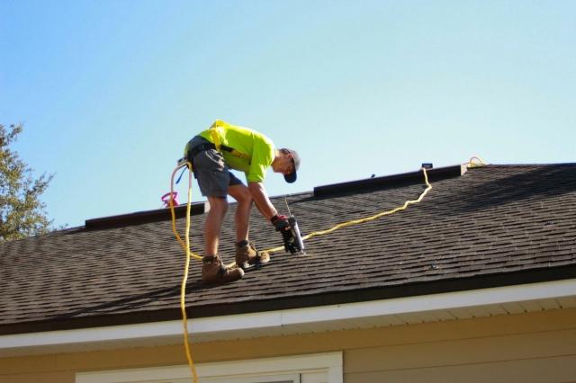 When to Specify a Thermally Broken Roof Hatch in Your Build?
