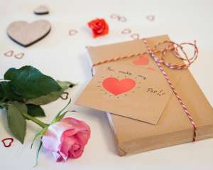 Thoughtful Gifts That Celebrate Every Chapter of Love Thoughtful Gifts That Celebrate Every Chapter of Love